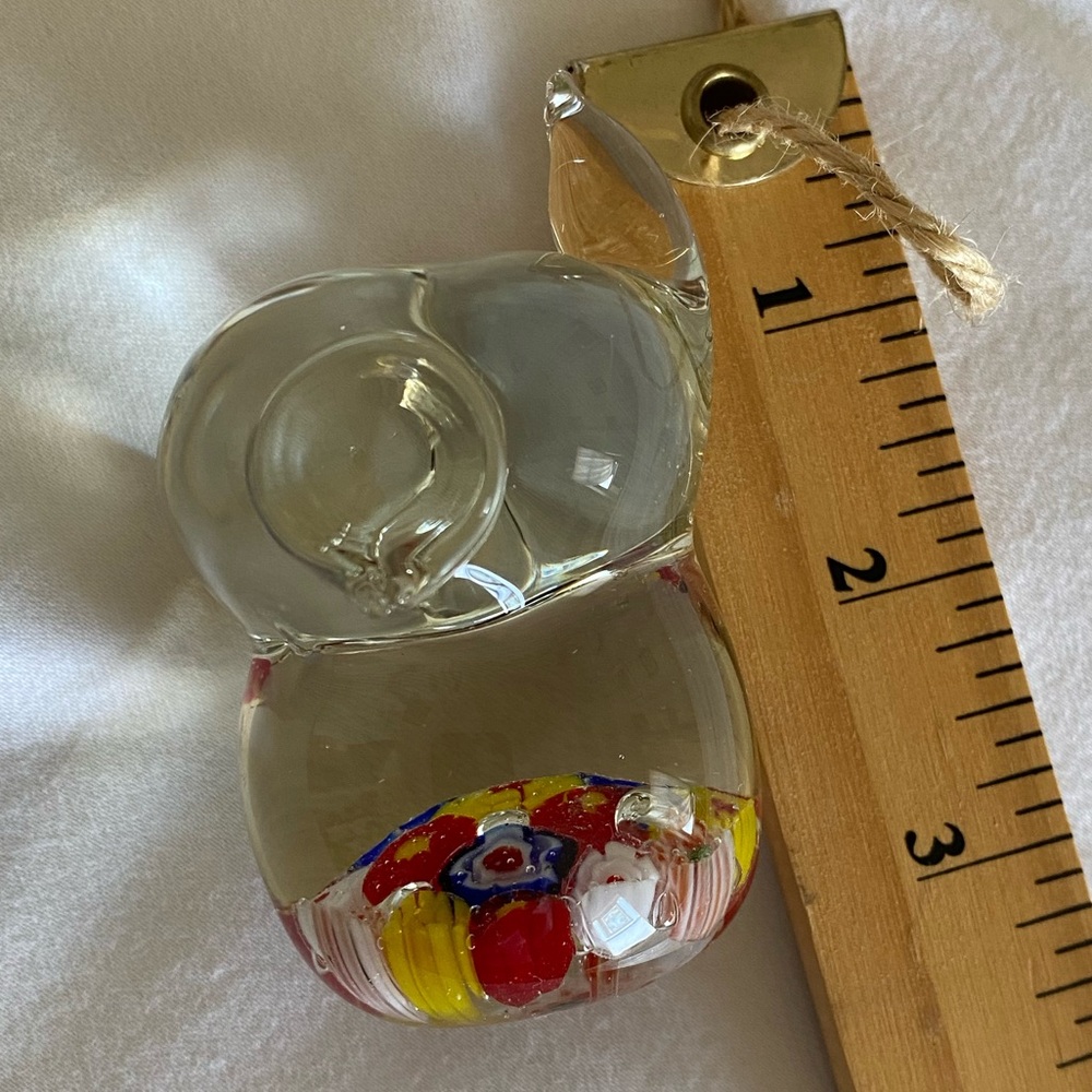 Hand Blown Art Glass Elephant Figurine with Millefiori Base, unsigned. - Picture 8 of 8